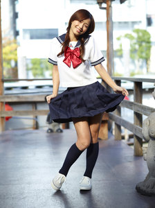 Mayuko Japanese School Uniform_2010-12-30_137_3000 (x139)-b0r2ab1yt2.jpg