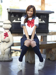 Mayuko Japanese School Uniform_2010-12-30_137_3000 (x139)-m0r2ac046j.jpg