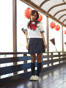 Mayuko Japanese School Uniform_2010-12-30_137_3000 (x139)-t0r2aaopkg.jpg