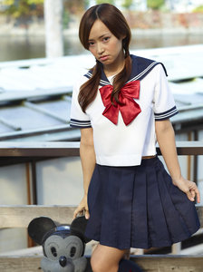 Mayuko Japanese School Uniform_2010-12-30_137_3000 (x139)-f0r2aa2gzq.jpg