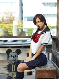 Mayuko Japanese School Uniform_2010-12-30_137_3000 (x139)-s0r1xxxpii.jpg