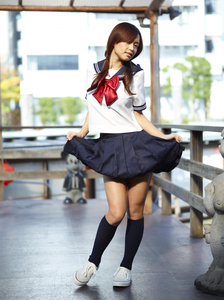 Mayuko-Japanese-School-Uniform_2010-12-30_137_3000-%28x139%29-h0r2ab3h7z.jpg
