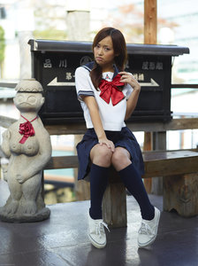 Mayuko Japanese School Uniform_2010-12-30_137_3000 (x139)b0r2achvq5.jpg