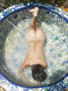 Muriel Water Massage_2010-12-17_66_3000 (x68)-y0r2are4p5.jpg
