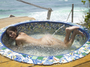 Muriel Water Massage_2010-12-17_66_3000 (x68)-w0r2arb3mi.jpg