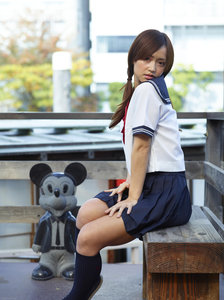 Mayuko Japanese School Uniform_2010-12-30_137_3000 (x139)-g0r2aaawck.jpg