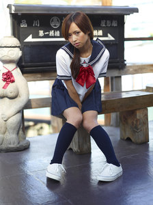Mayuko-Japanese-School-Uniform_2010-12-30_137_3000-%28x139%29-60r2ac1la1.jpg