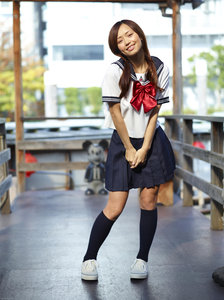 Mayuko Japanese School Uniform_2010-12-30_137_3000 (x139)-30r2abikw1.jpg