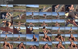  BlackSophie - Unusual yoga exercise on the roof [FullHD 1080p]