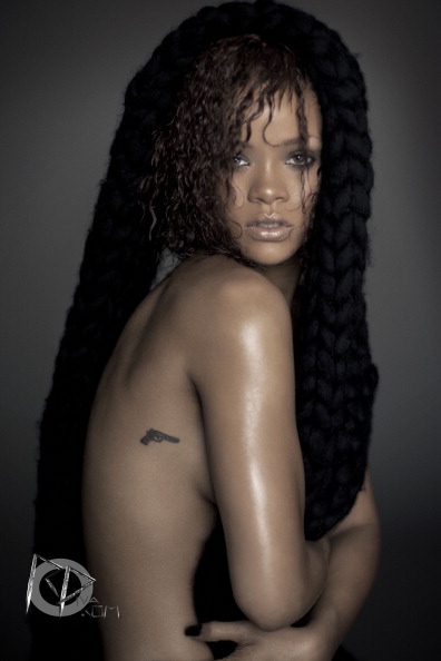 Rihanna_--_Shoot_Russel_James_13.jpg