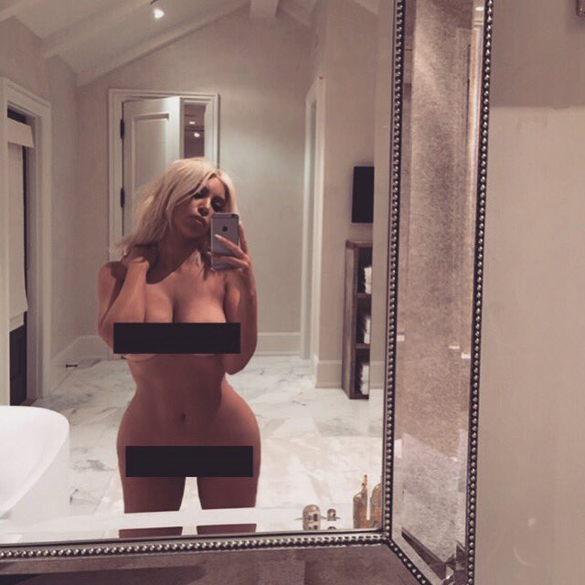 Kim Kardashian -- Mix Of Social Network 002.jpg