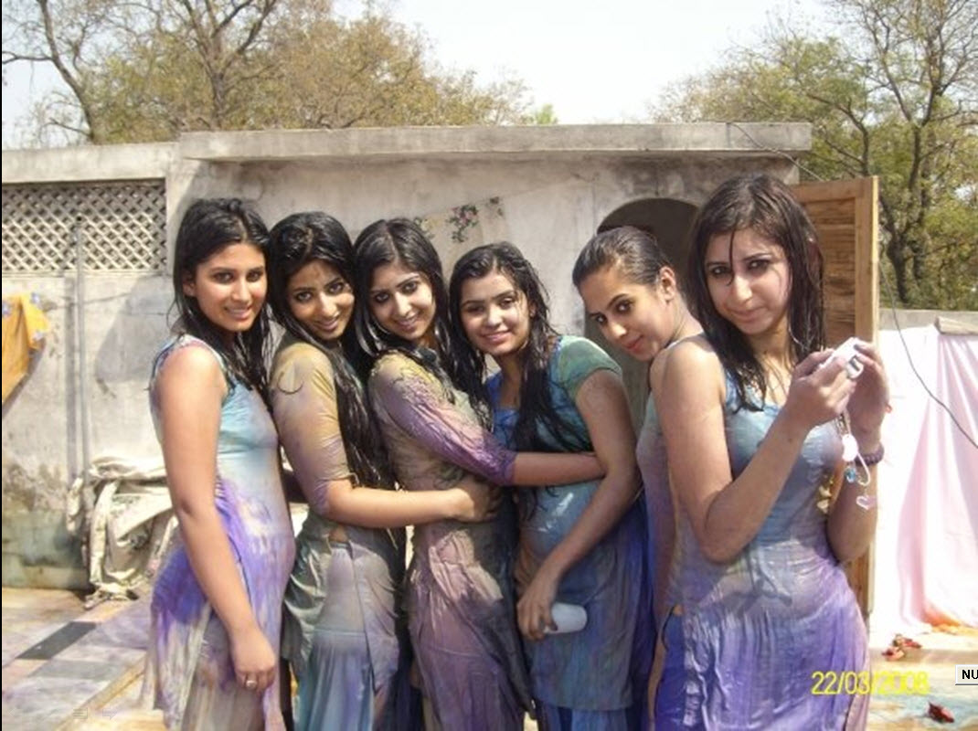 Hawt Indian college beauty Sarita web camera mounds show