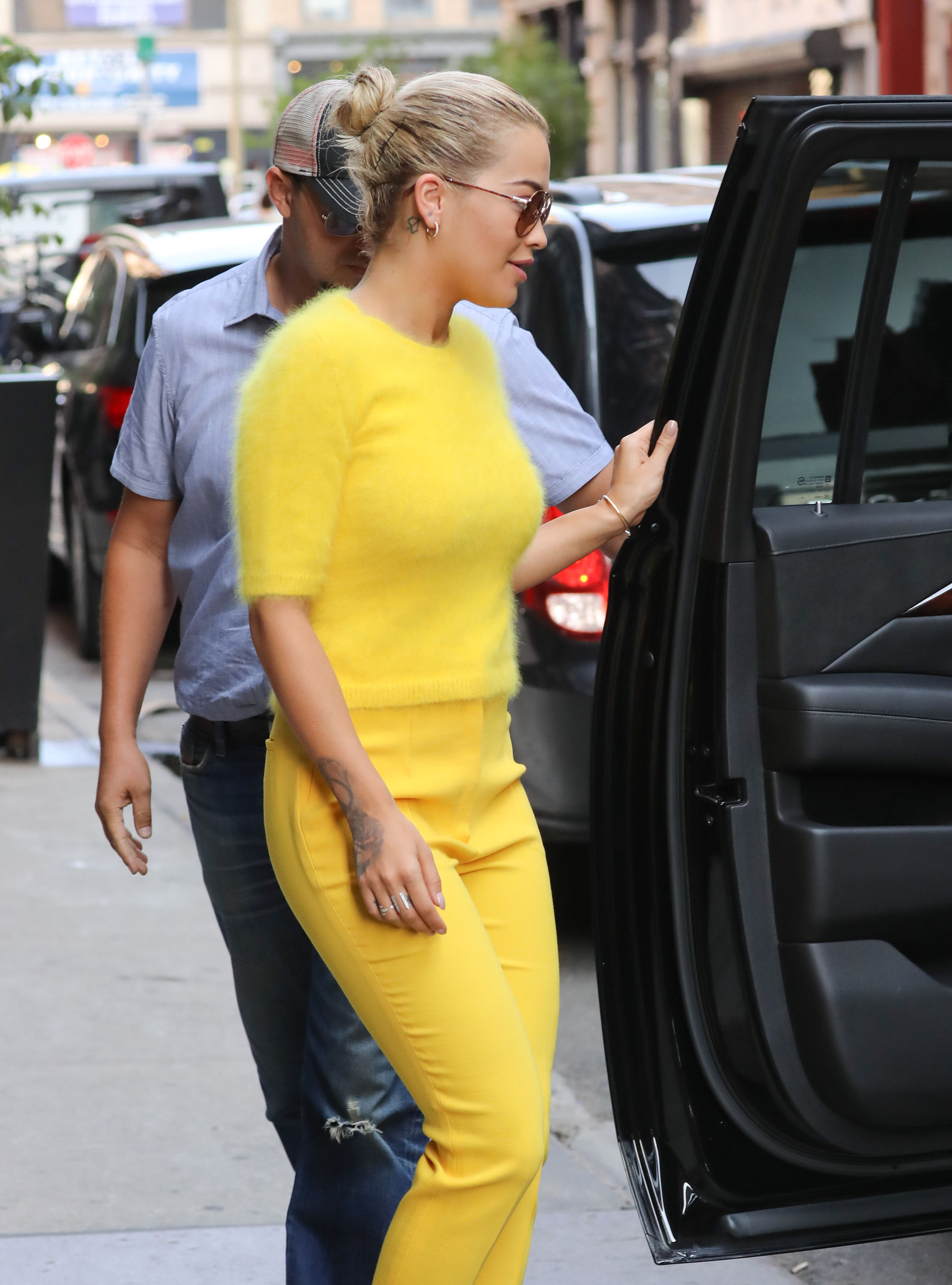 Rita Ora steps out dressed head to toe in yellow in New York City_14.jpg