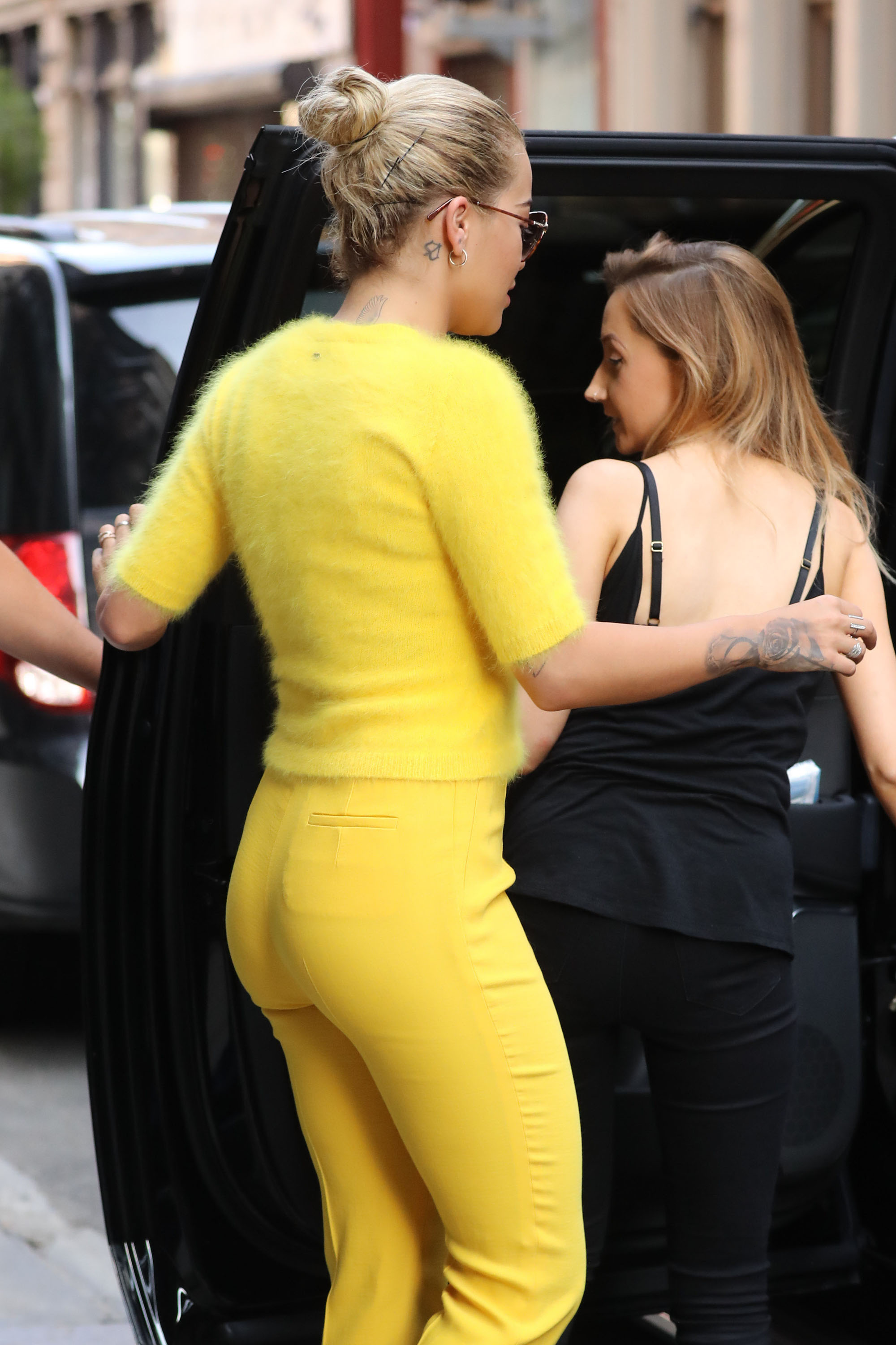 Rita Ora steps out dressed head to toe in yellow in New York City_16.jpg