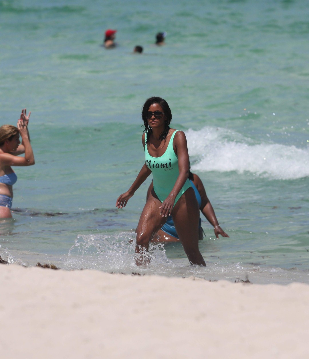 Claudia Jordan is seen enjoying her vacations in Miami Beach July 28-2016 023 (Large).jpg