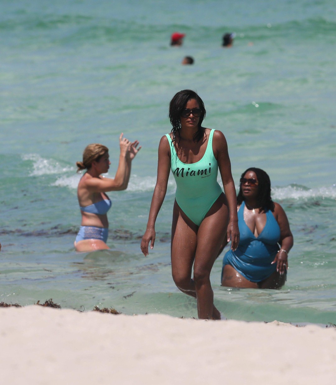 Claudia Jordan is seen enjoying her vacations in Miami Beach July 28-2016 024 (Large).jpg
