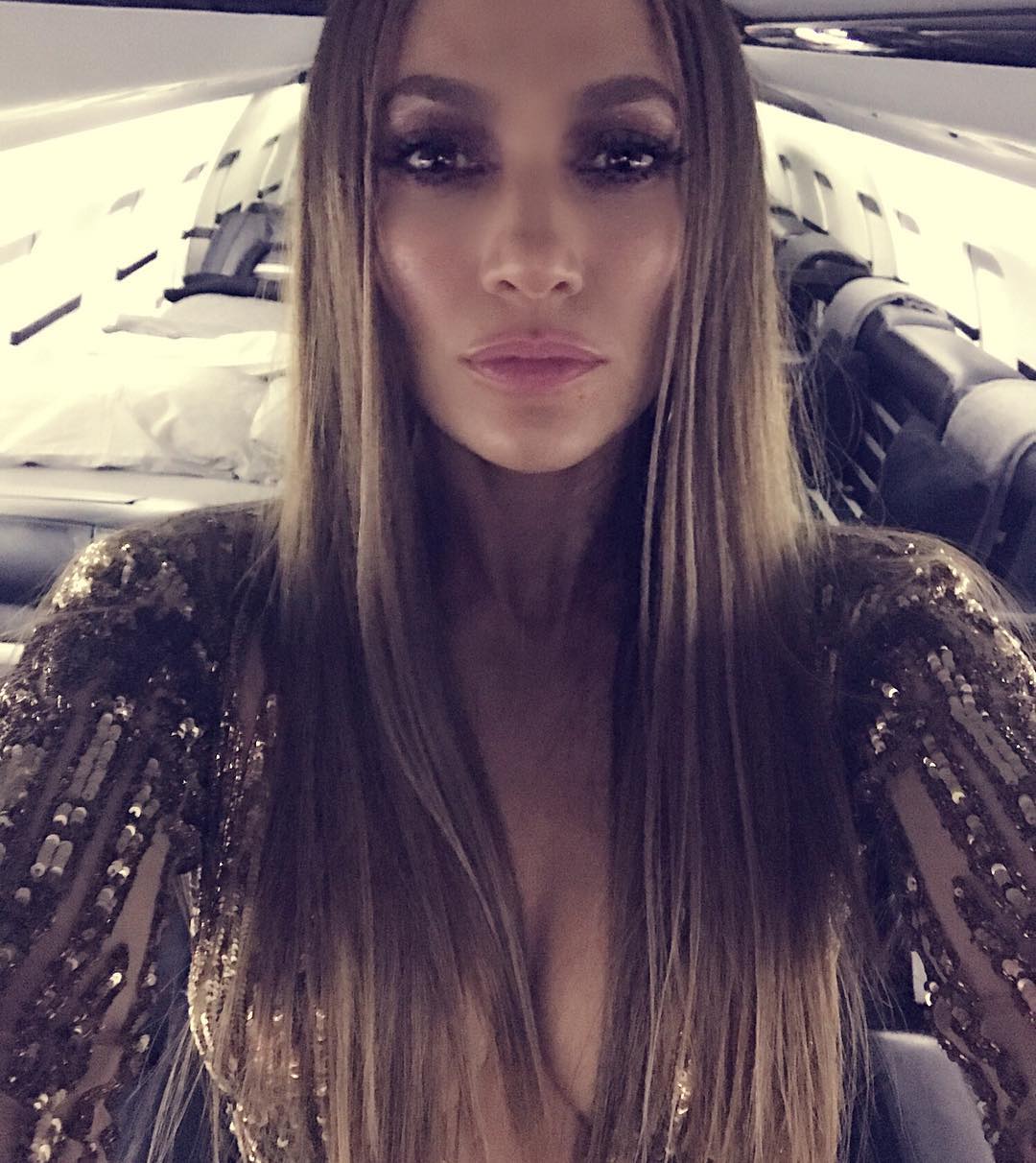 Jennifer Lopez -- Mix Social Network 180515 To 290117 007.jpg